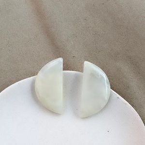 cos semi circle geo earrings ivory